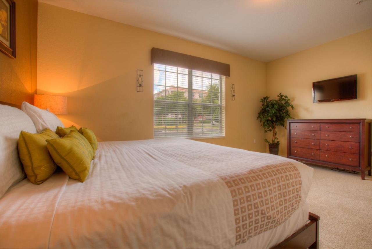 Stylish Condo At Vista Cay Resort Minutes To Wdw 올랜도 외부 사진
