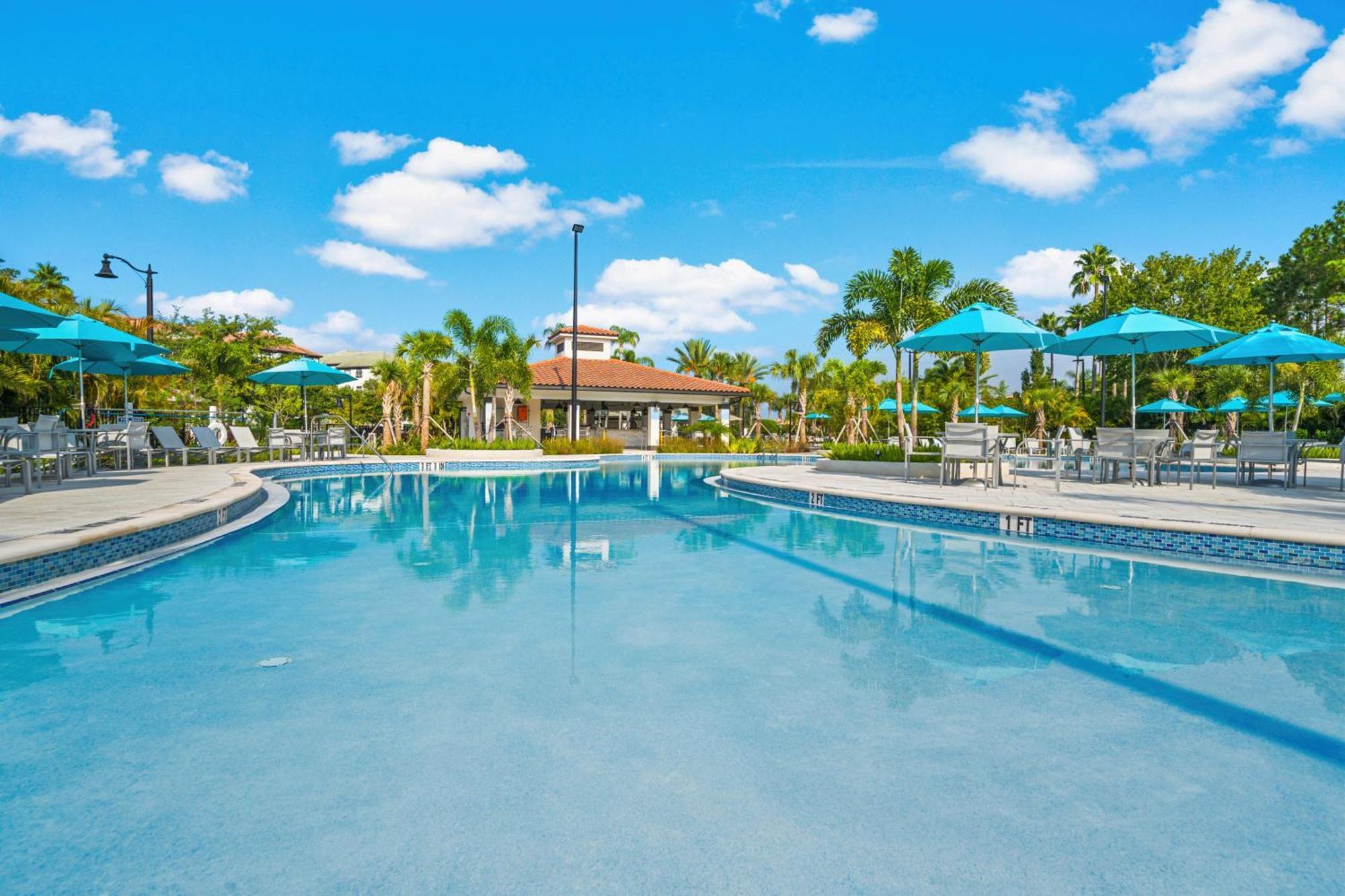 Stylish Condo At Vista Cay Resort Minutes To Wdw 올랜도 외부 사진